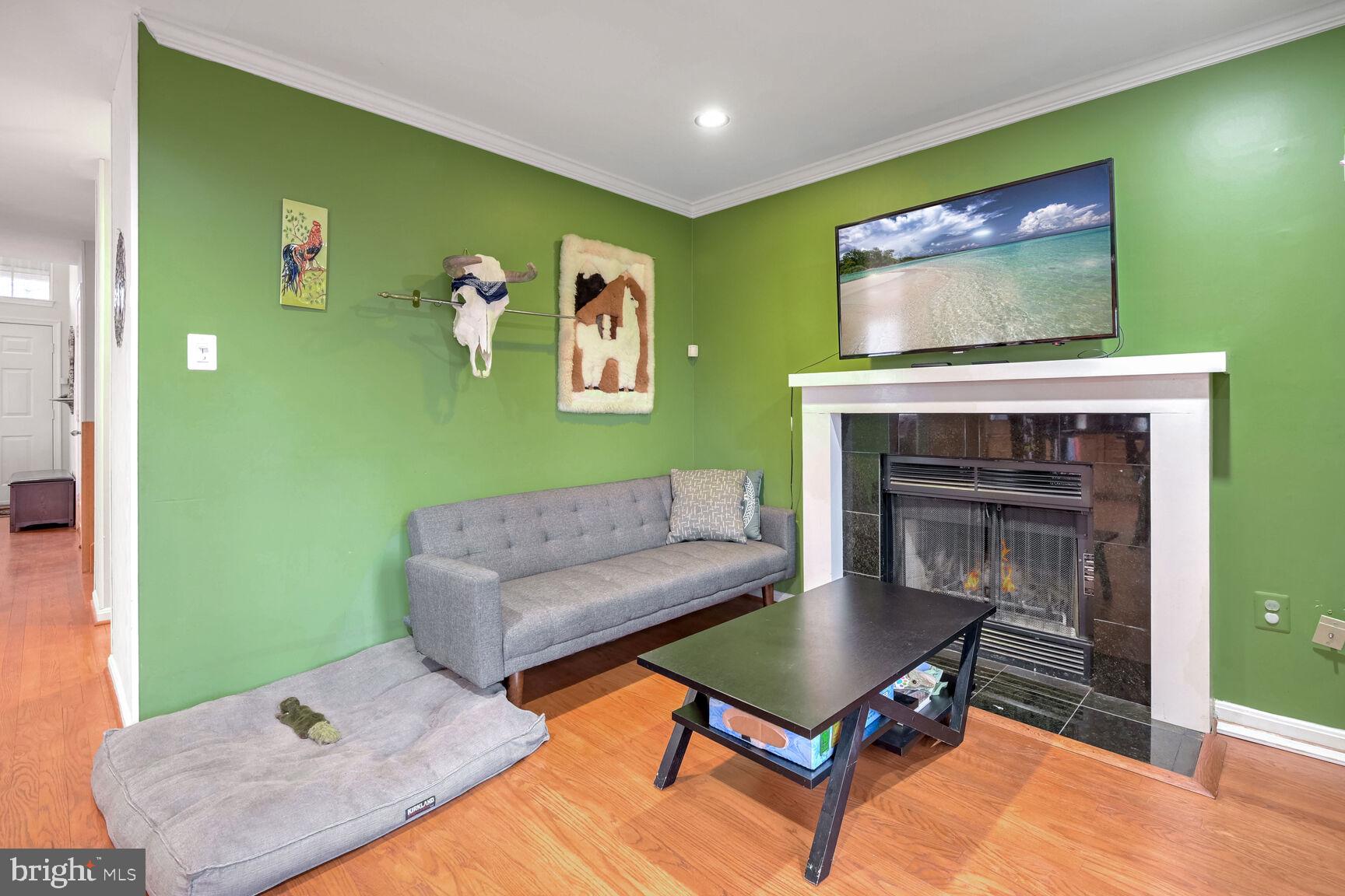 TIVOLI - Residential Lease