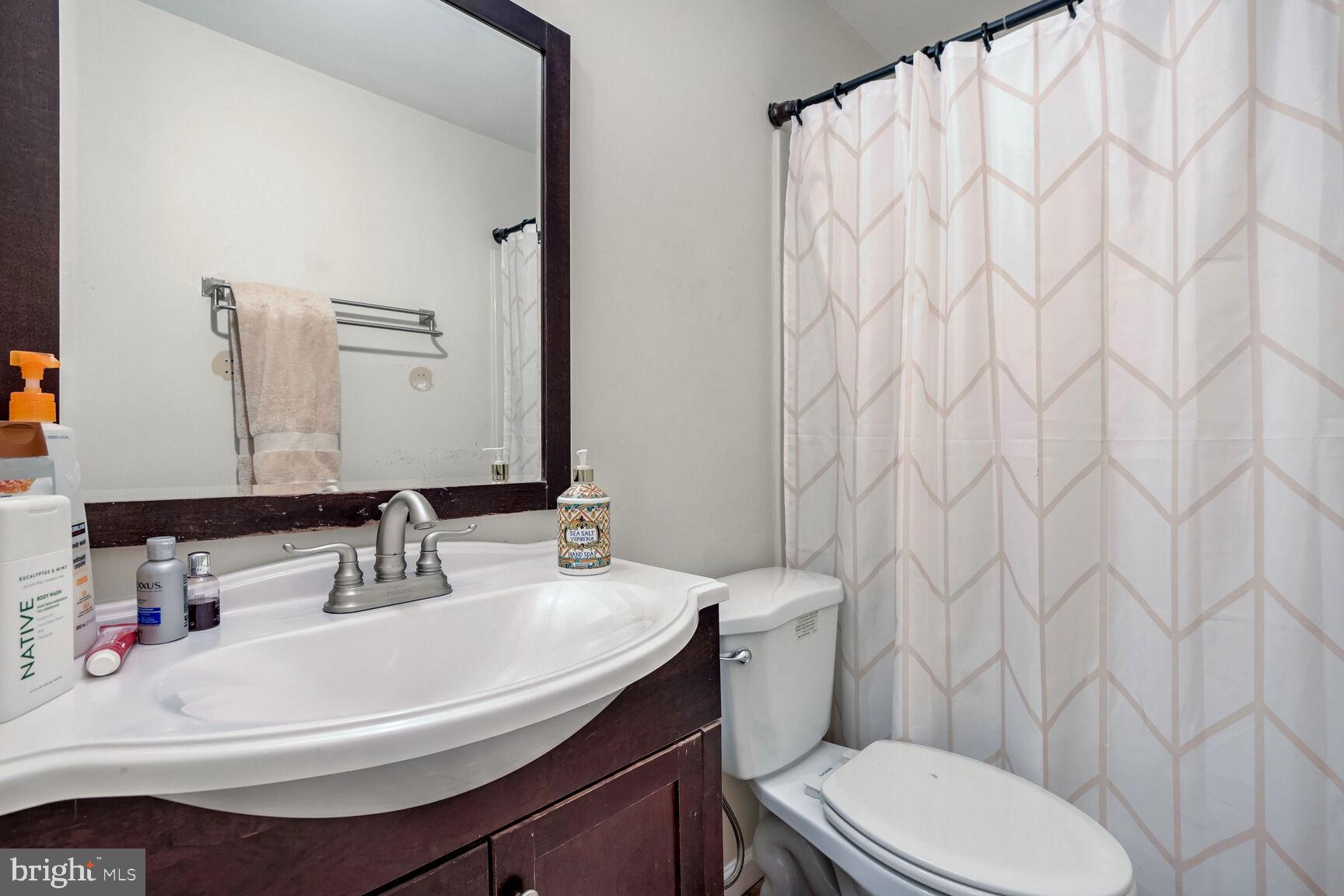 TIVOLI - Residential Lease