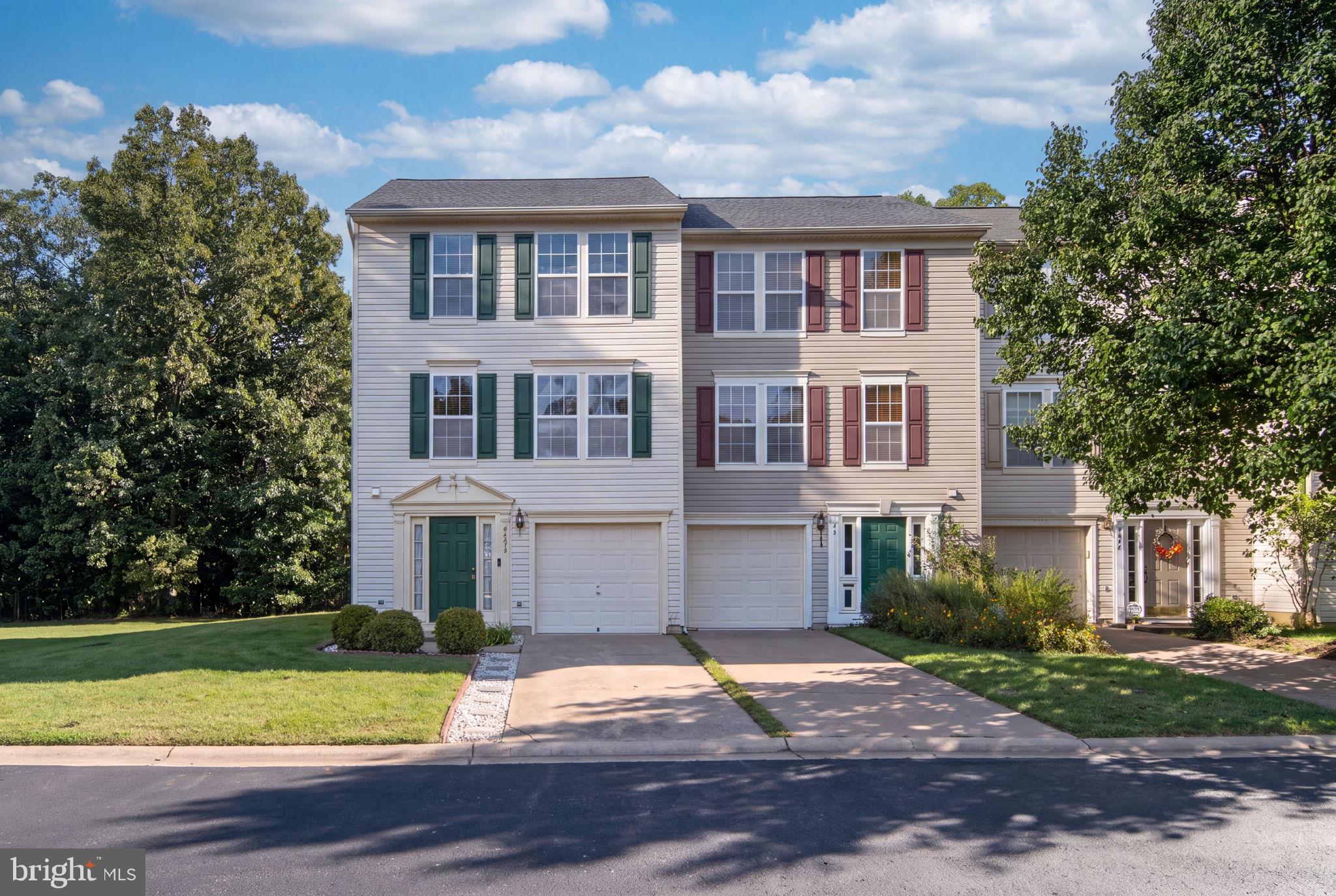 4715 COLONNADE WAY