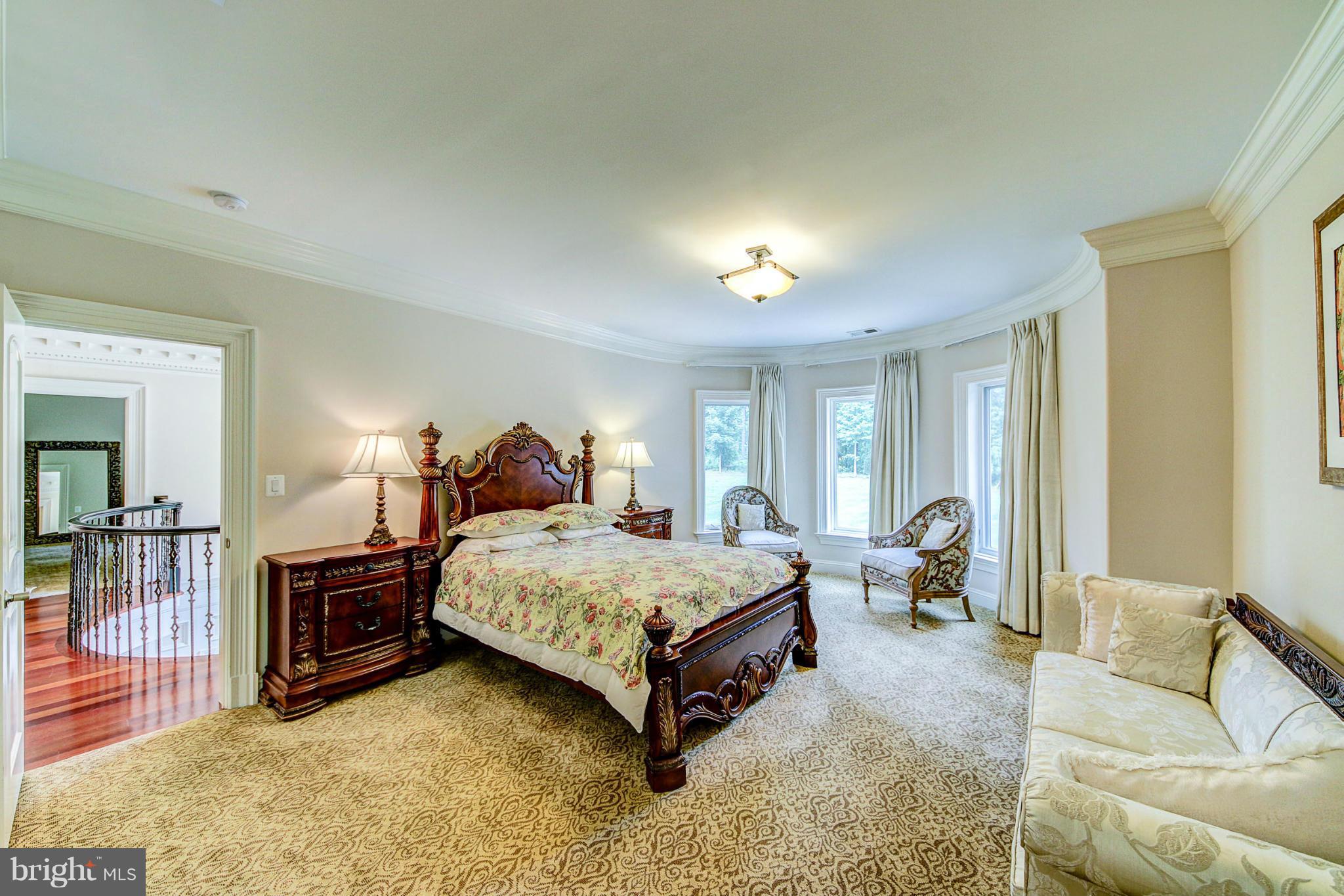 PROSPECT HILLS - Residential