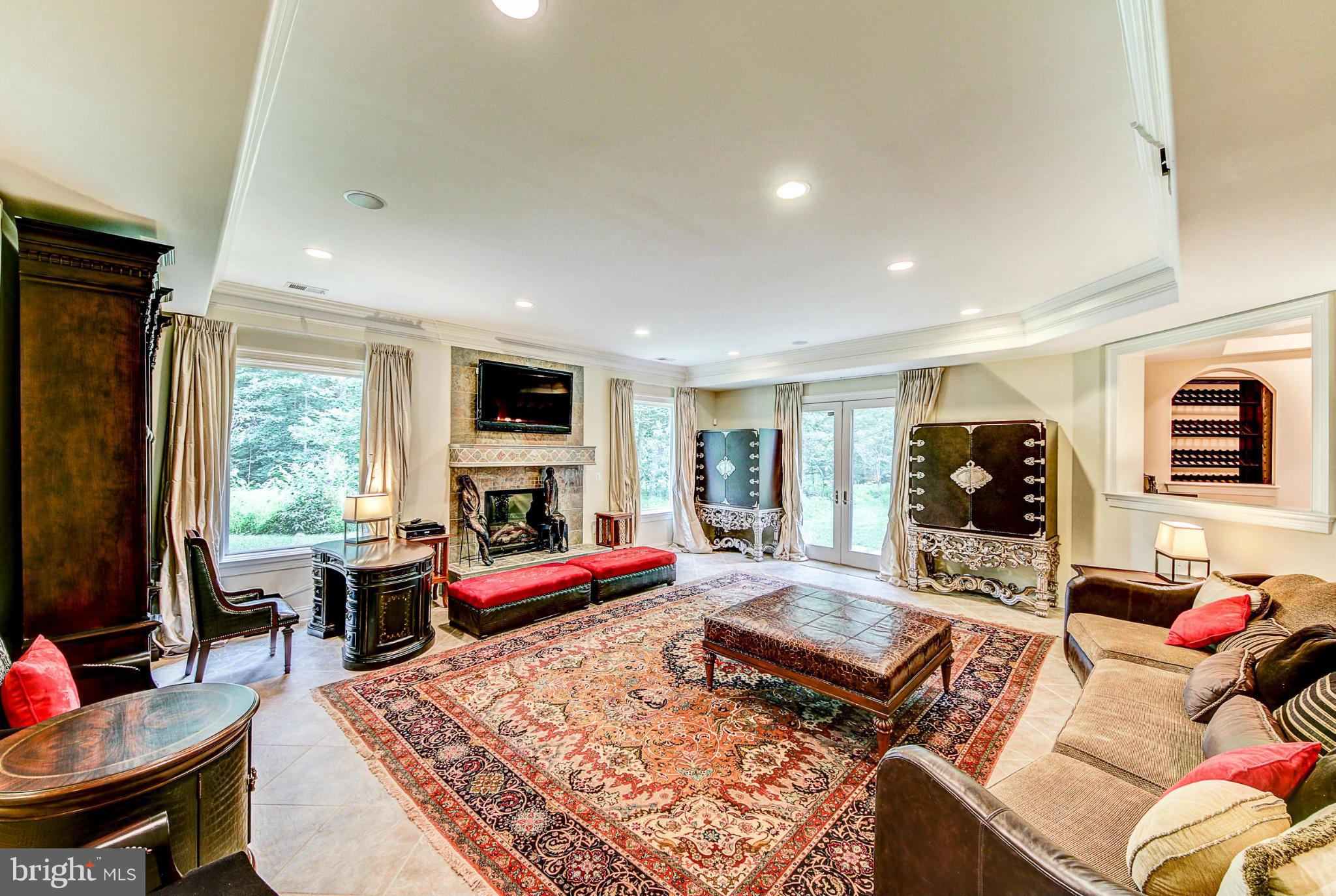 PROSPECT HILLS - Residential