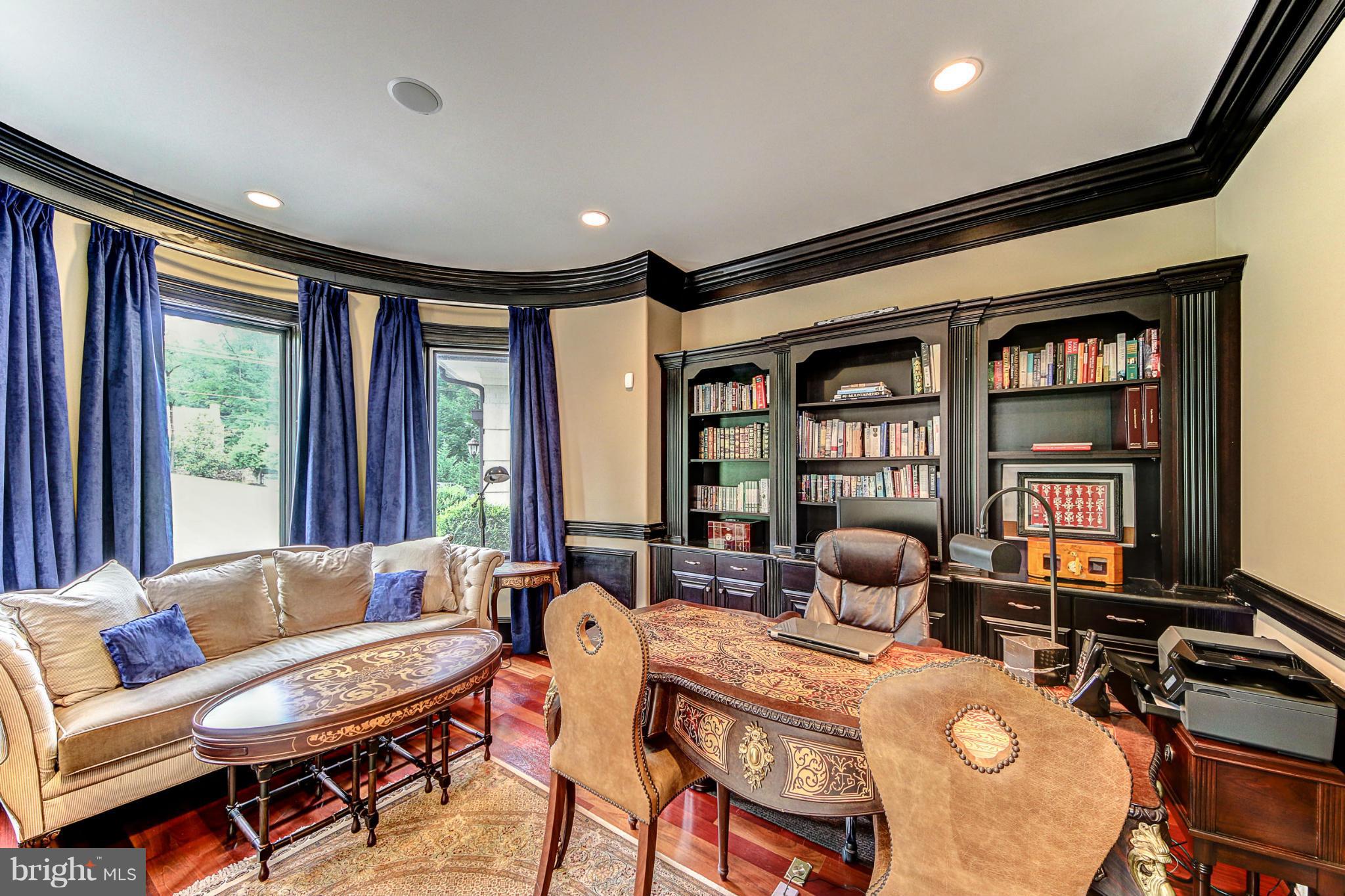 PROSPECT HILLS - Residential