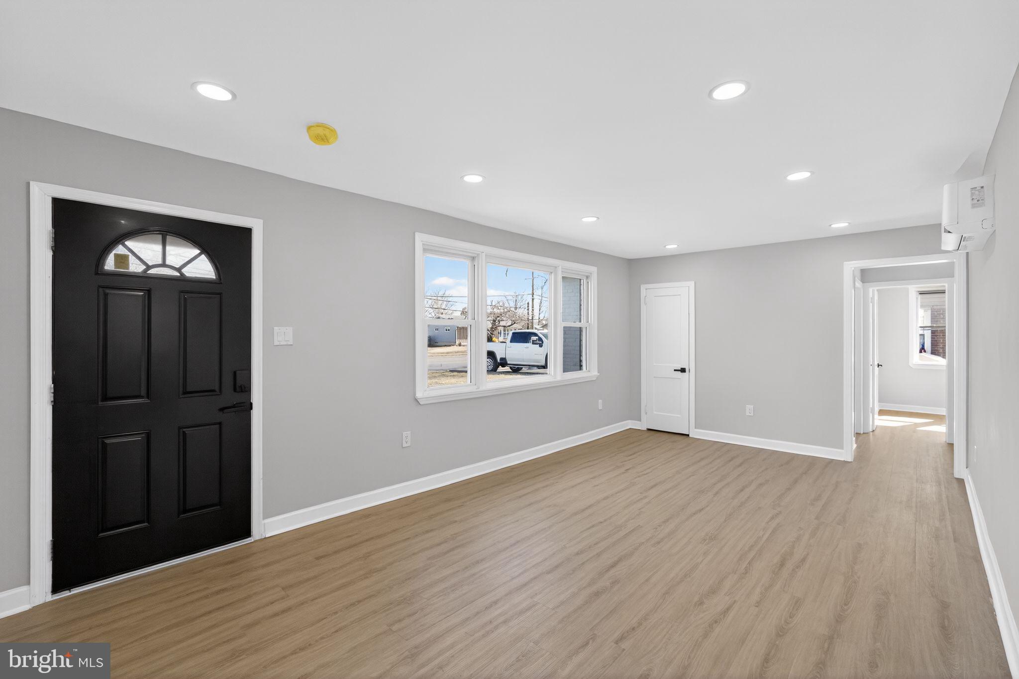 HATBORO LOFTS - Residential