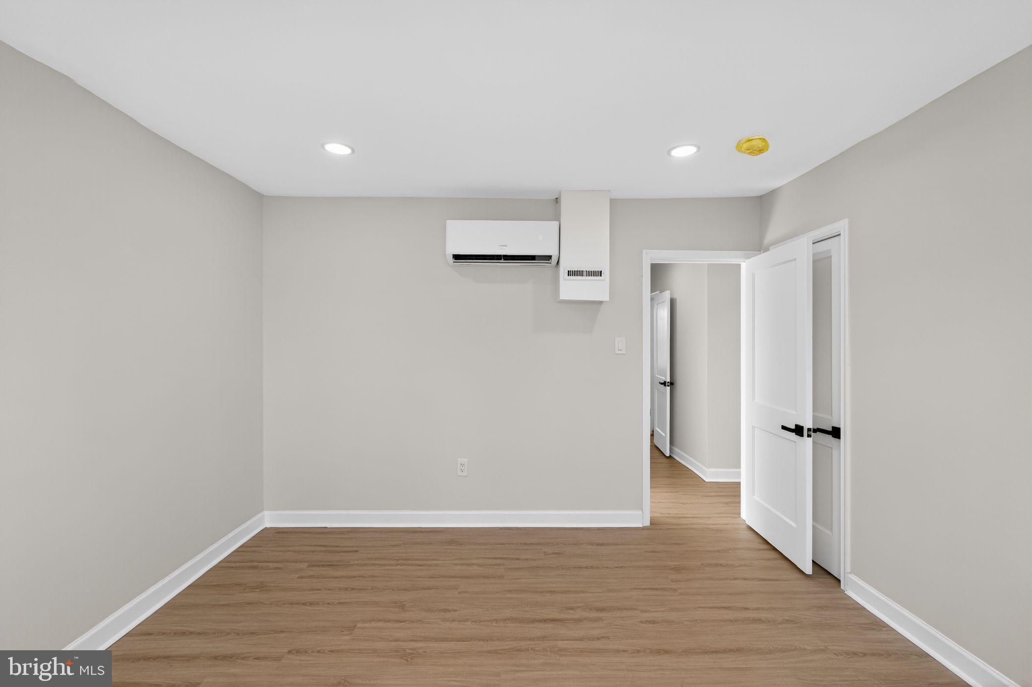 HATBORO LOFTS - Residential