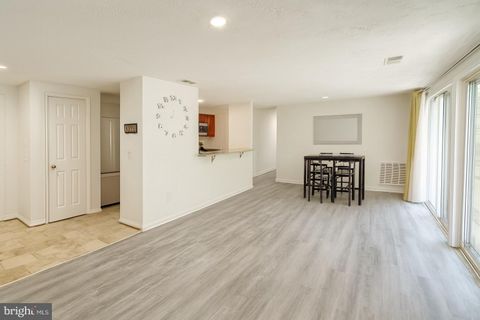 3361 YOST LANE 202 DUMFRIES VA 22026