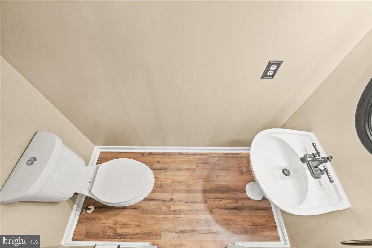 NORTH CROSSING - Residential