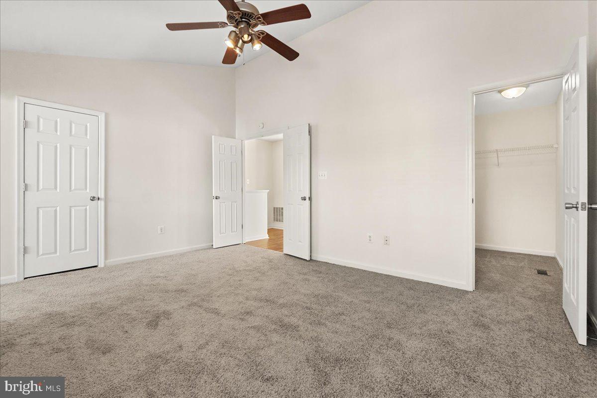 NORTH CROSSING - Residential