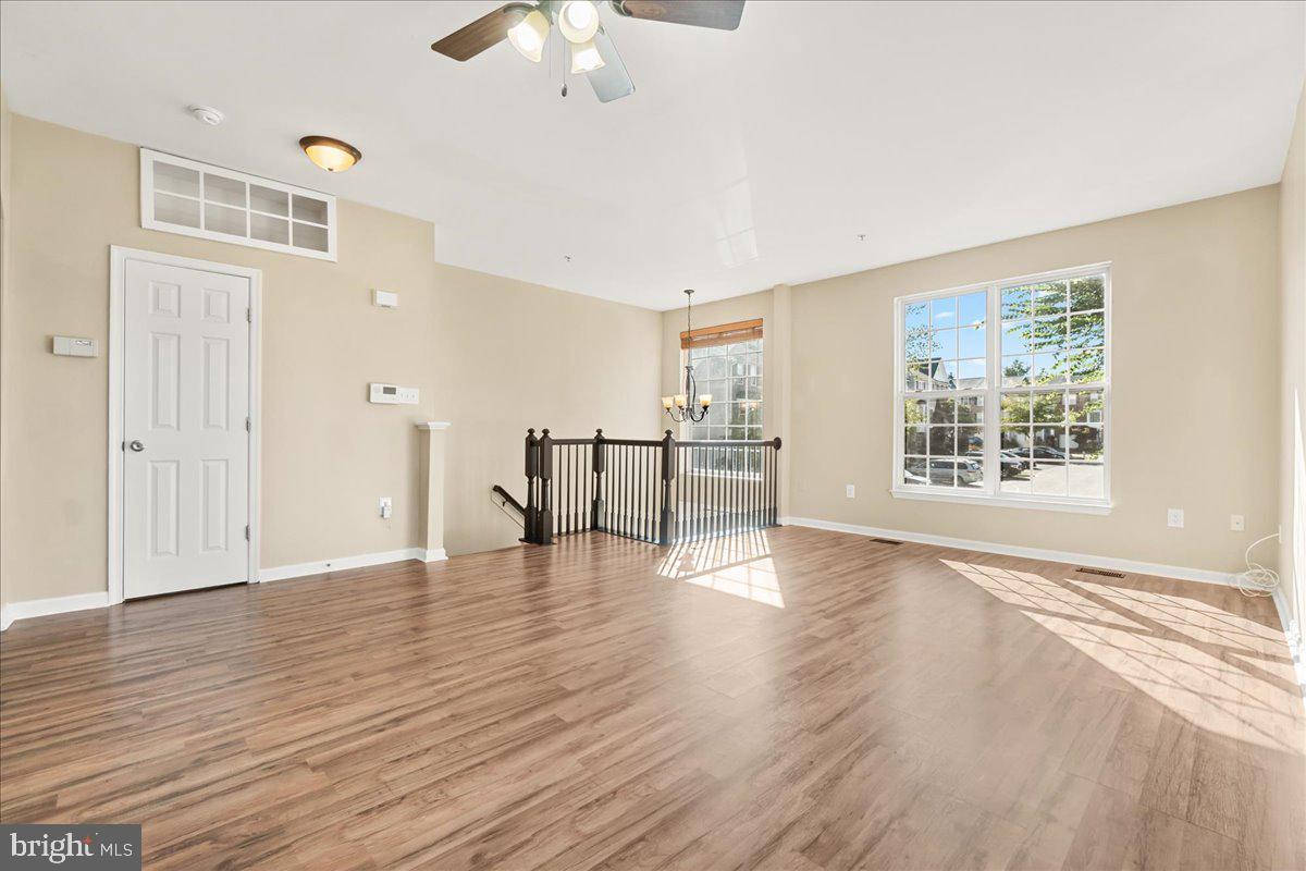 NORTH CROSSING - Residential