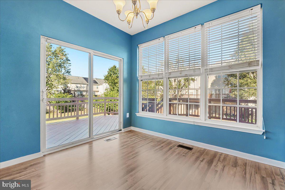 NORTH CROSSING - Residential