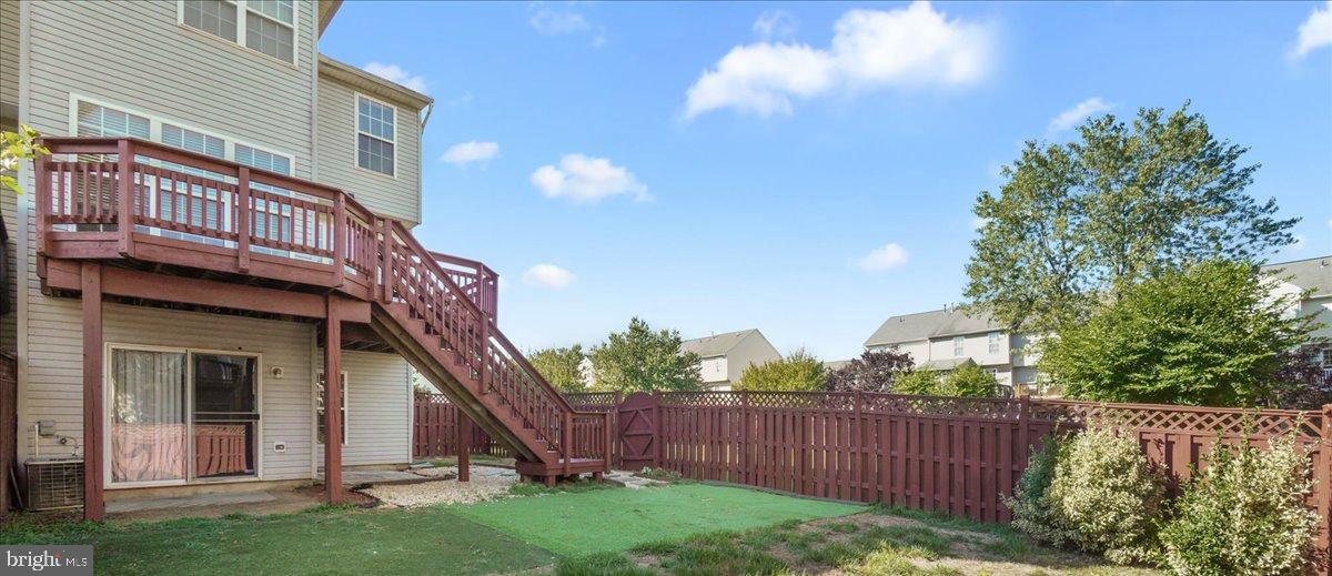 NORTH CROSSING - Residential