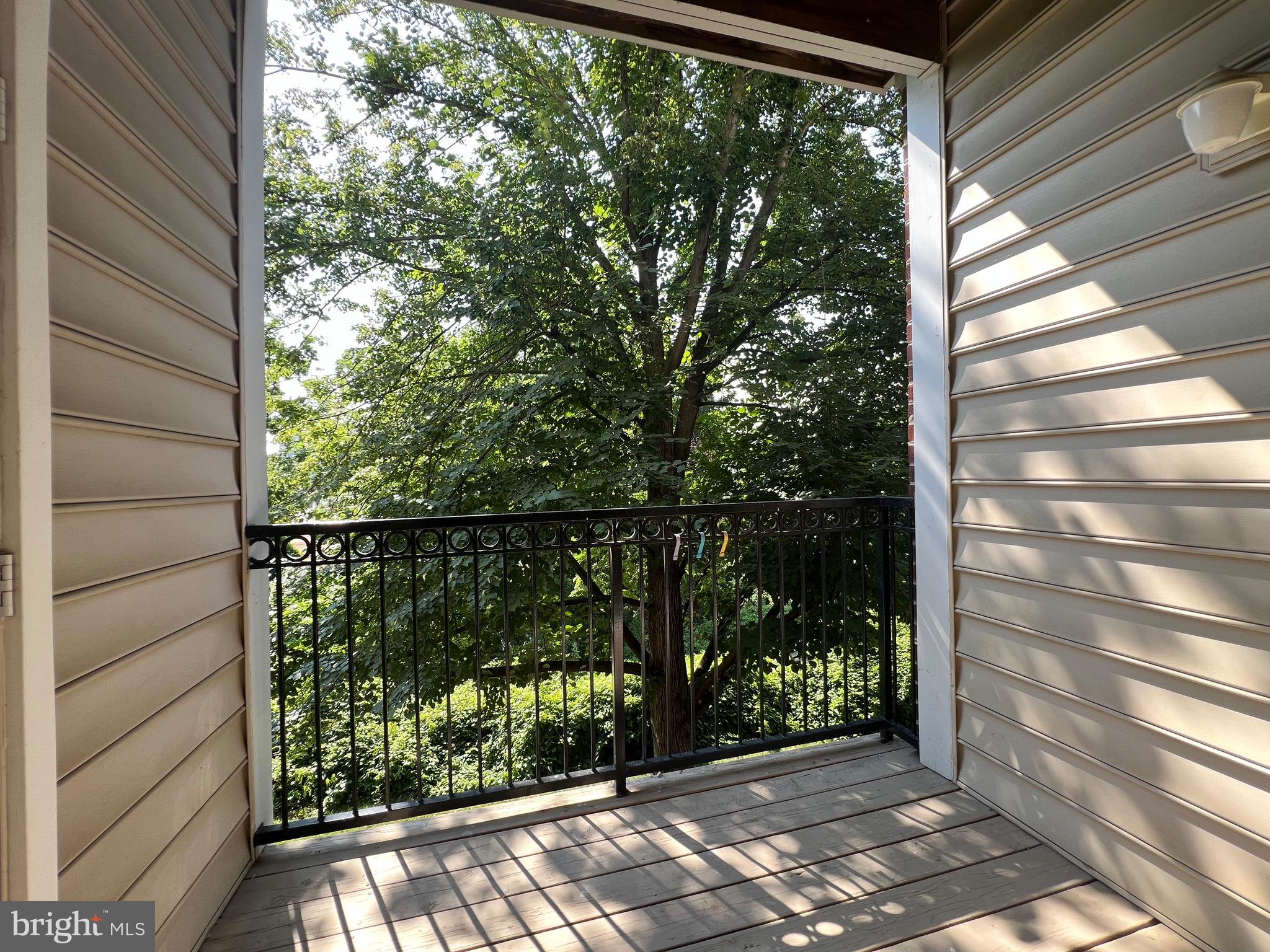 GATES OF MCLEAN - Residential