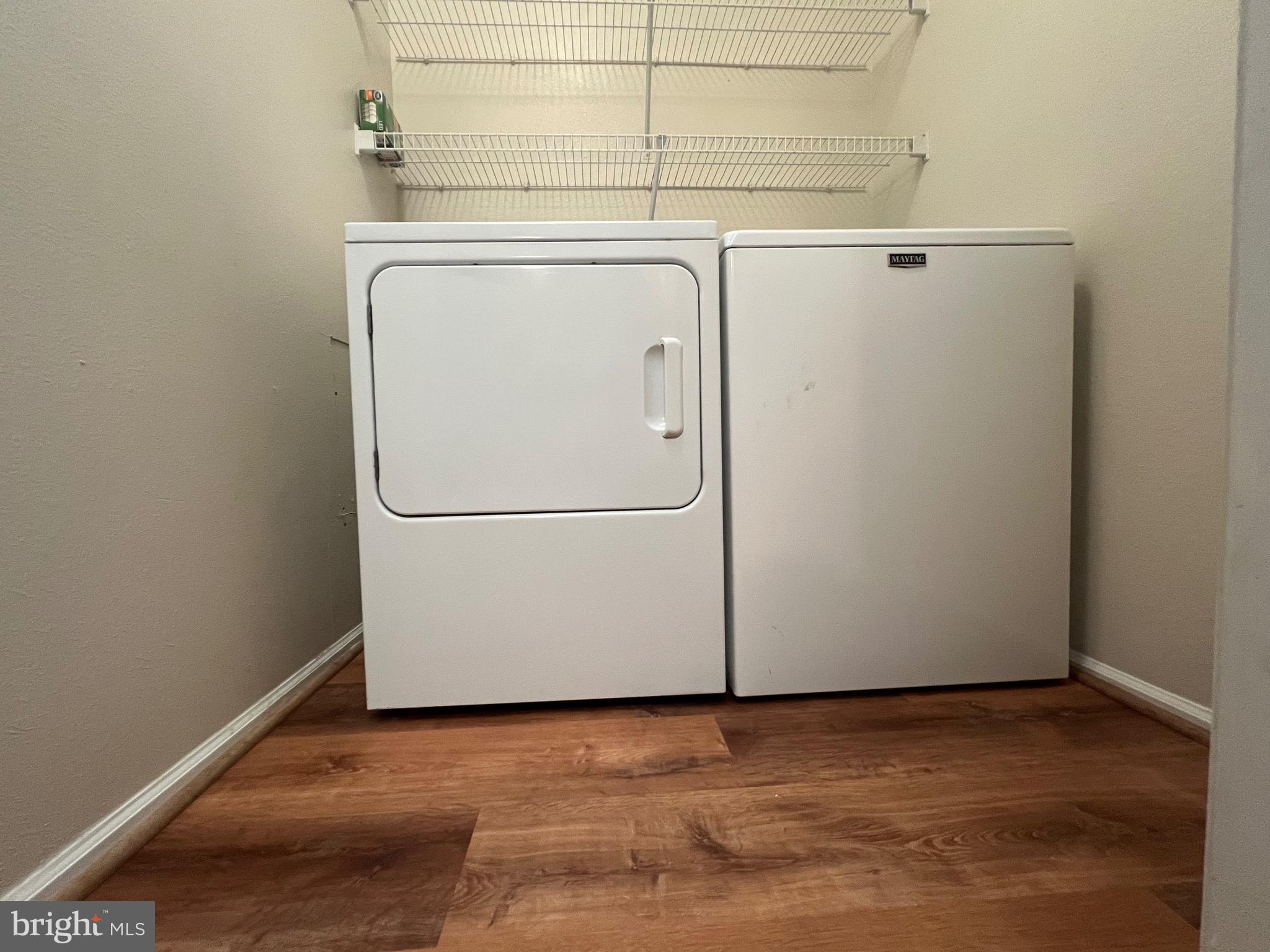 GATES OF MCLEAN - Residential