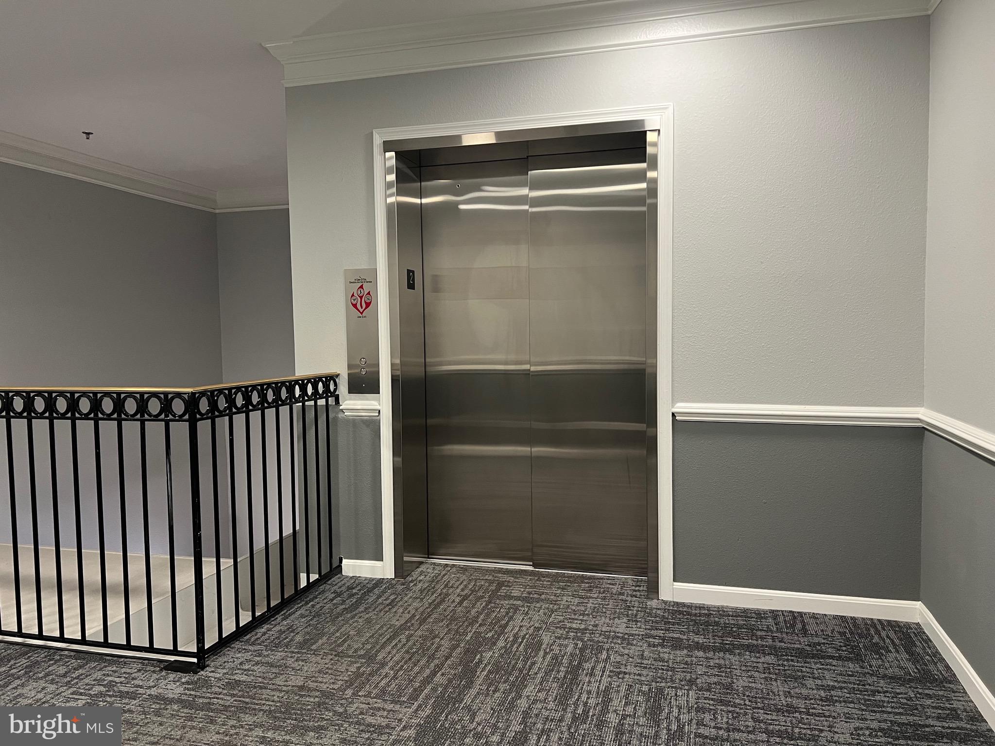 GATES OF MCLEAN - Residential