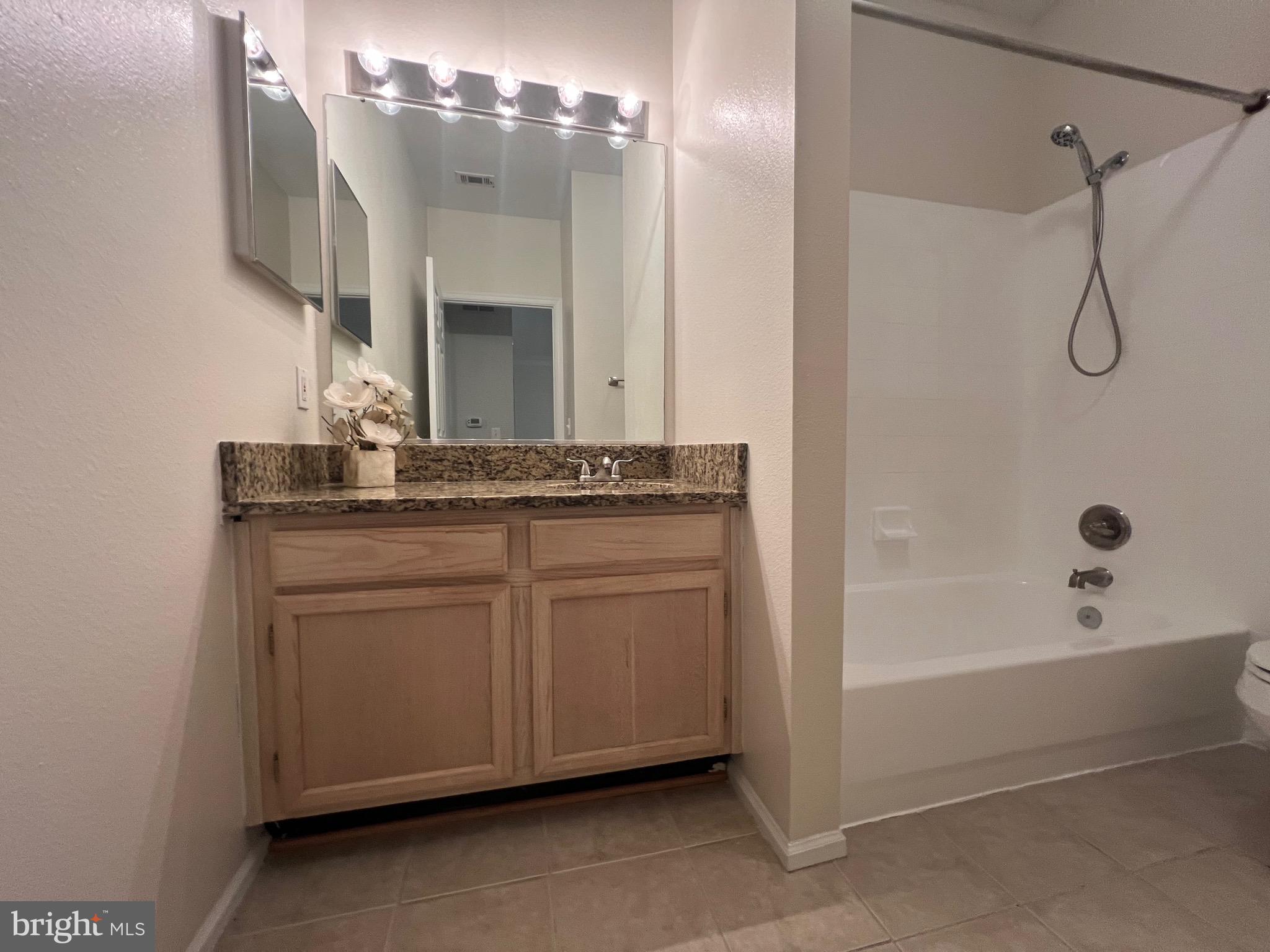 GATES OF MCLEAN - Residential