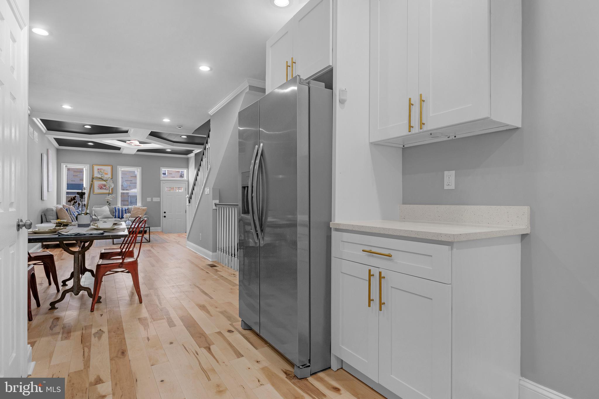 BROADWAY EAST - Residential