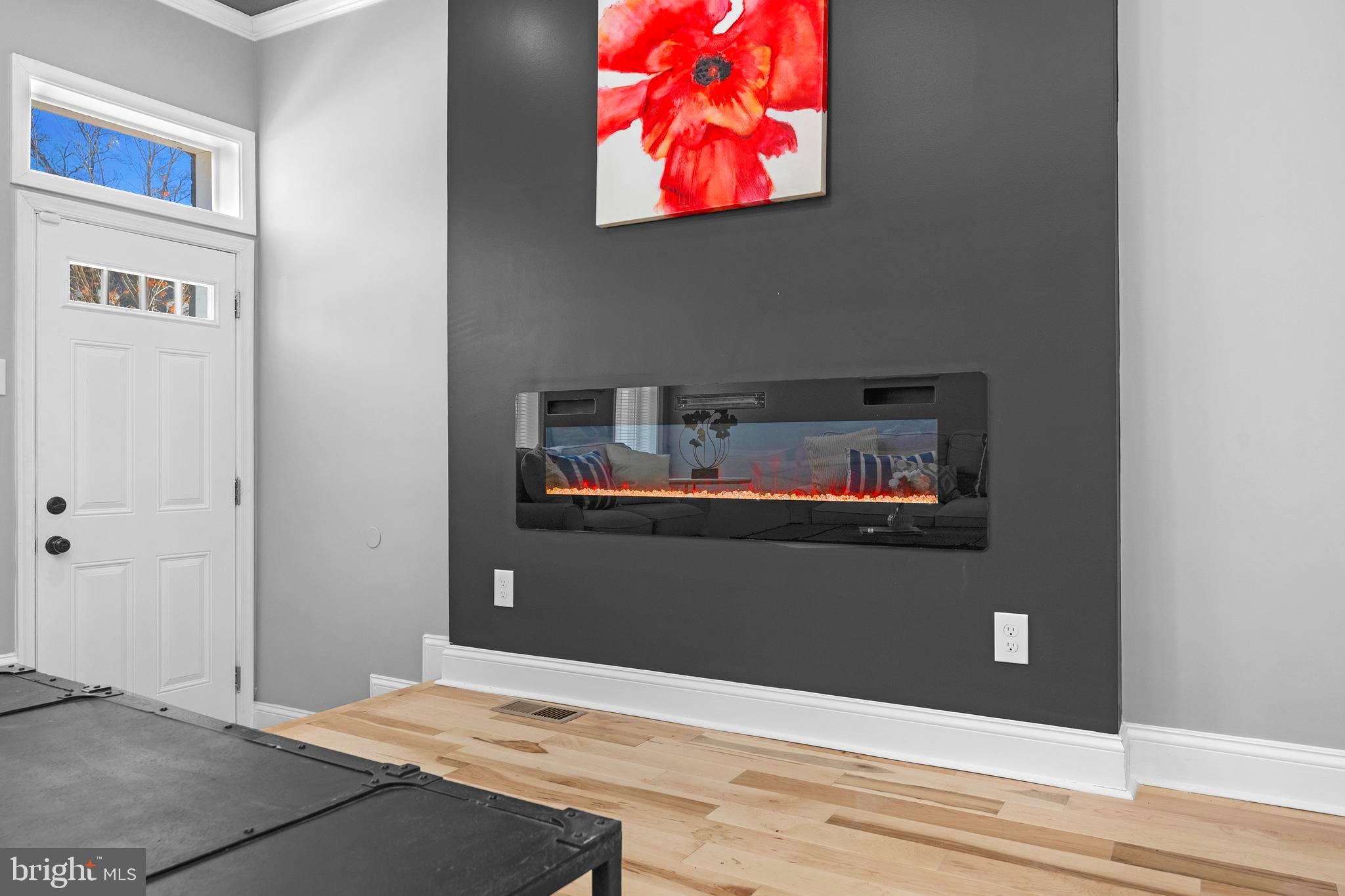 BROADWAY EAST - Residential