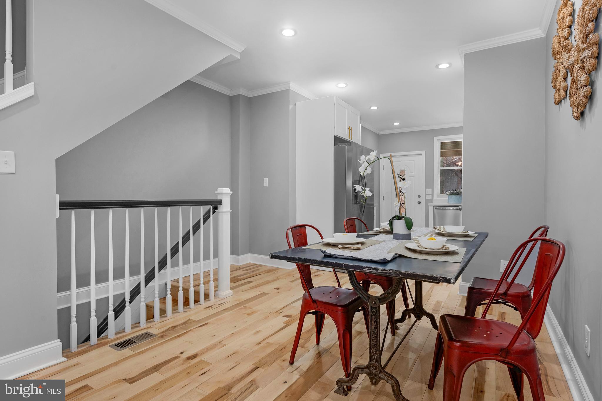 BROADWAY EAST - Residential