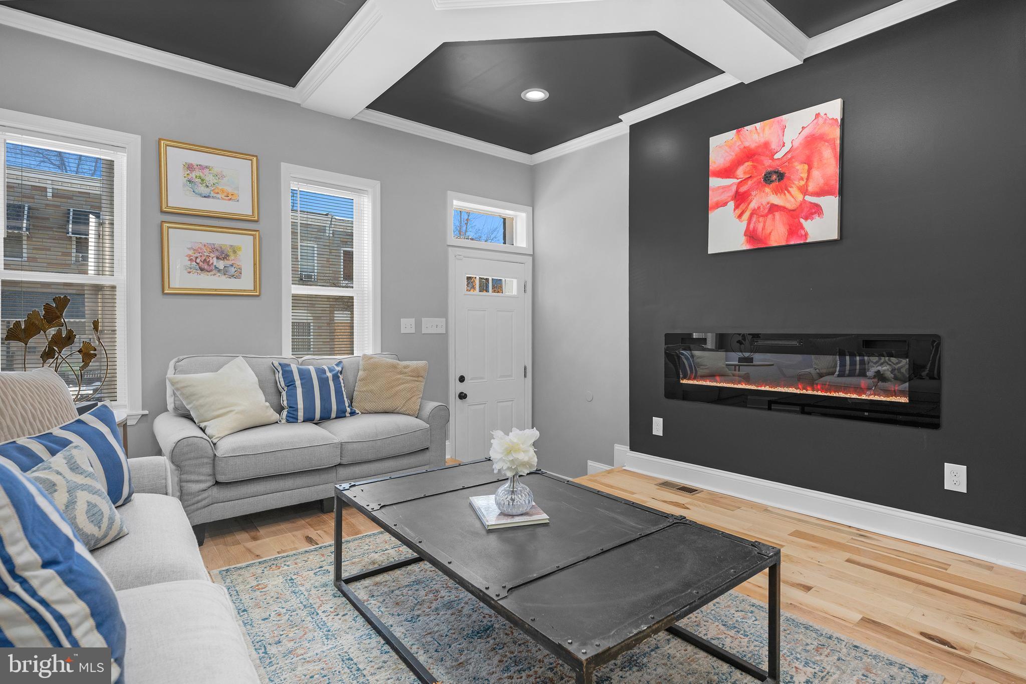 BROADWAY EAST - Residential