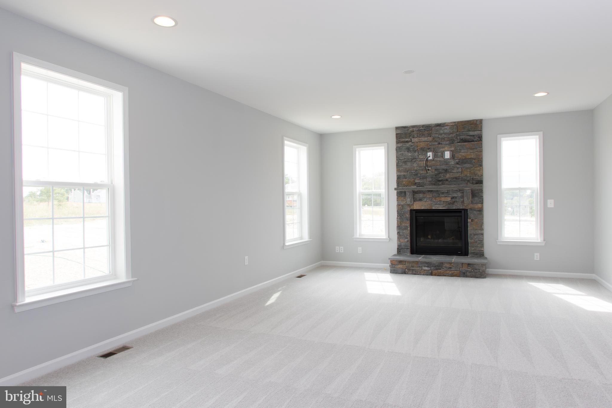 RIDGES OF TUSCARORA - Residential