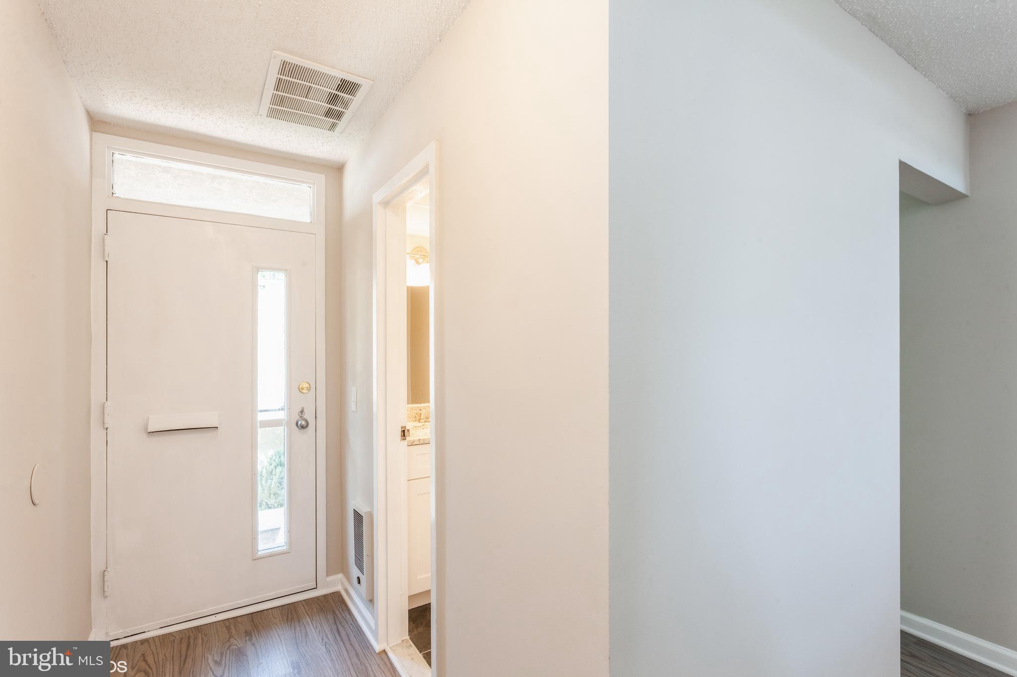 COLD SPRING NEWTOWN - Residential