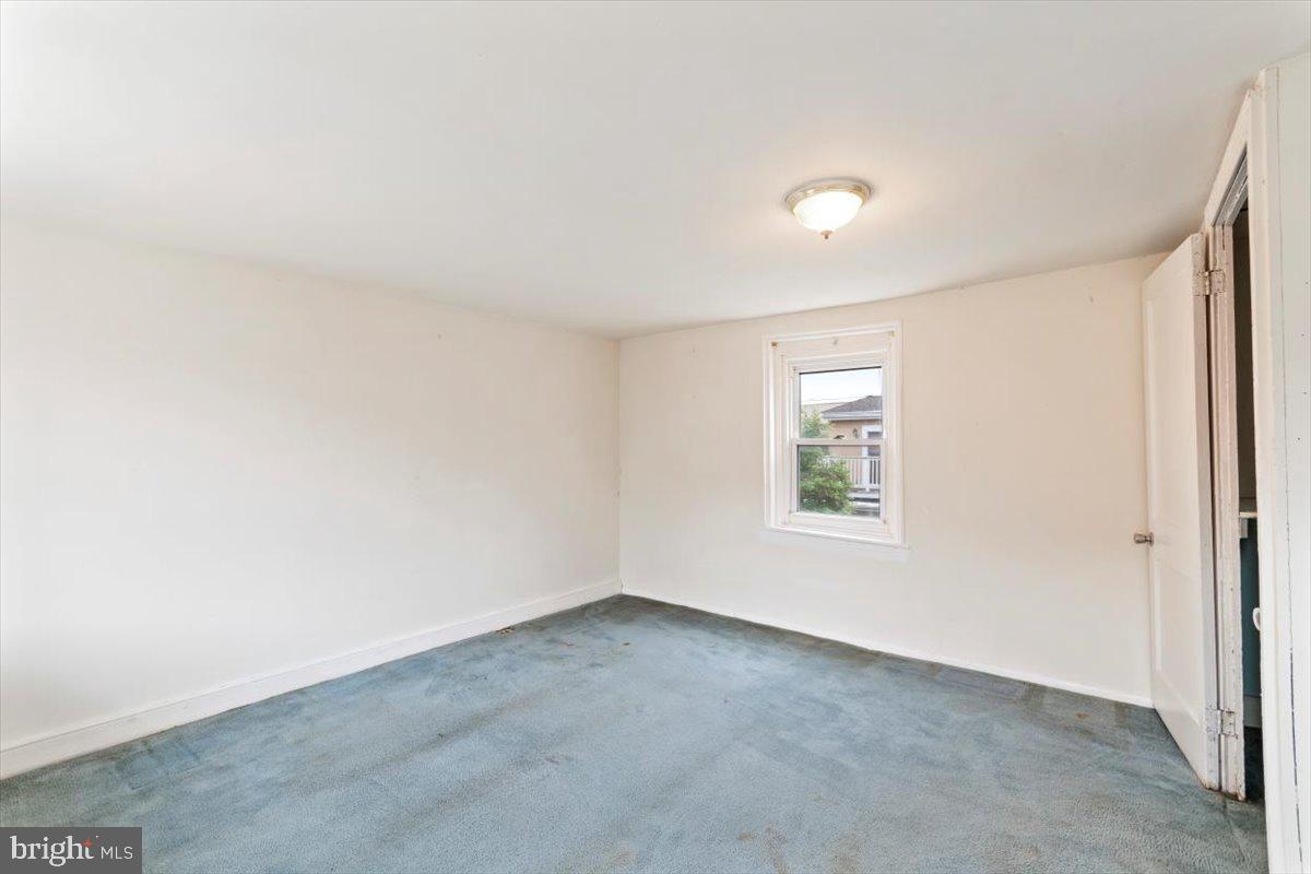 OLDE KENSINGTON - Residential