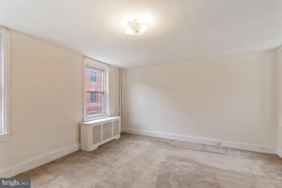 OLDE KENSINGTON - Residential