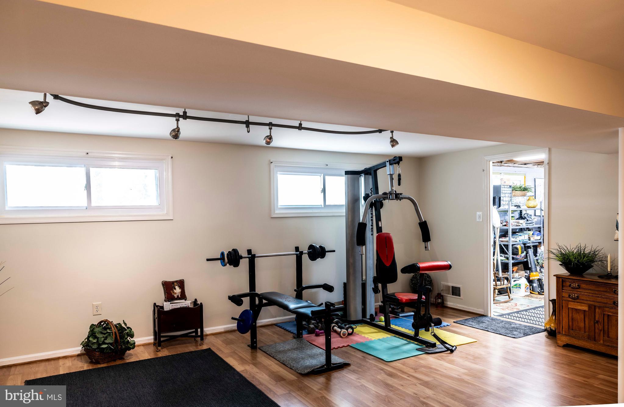 KINGS PARK - Residential