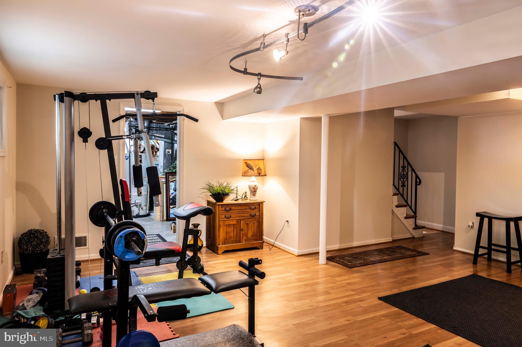 KINGS PARK - Residential