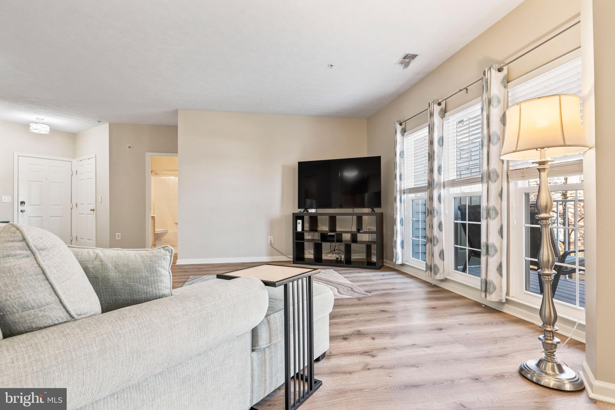 DEVONSHIRE - Residential