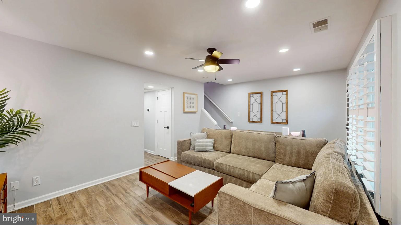 THE WESTERLIES - Residential Lease