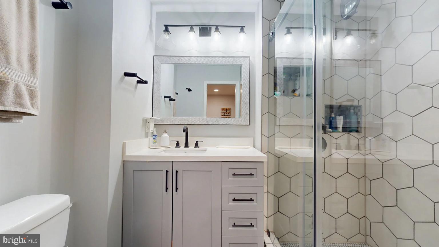 THE WESTERLIES - Residential Lease