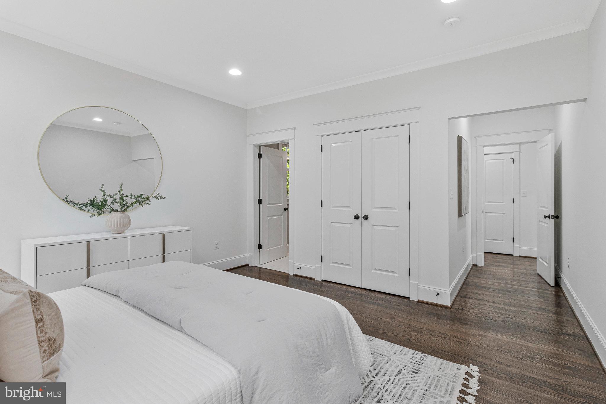 POPLAR HEIGHTS - Residential