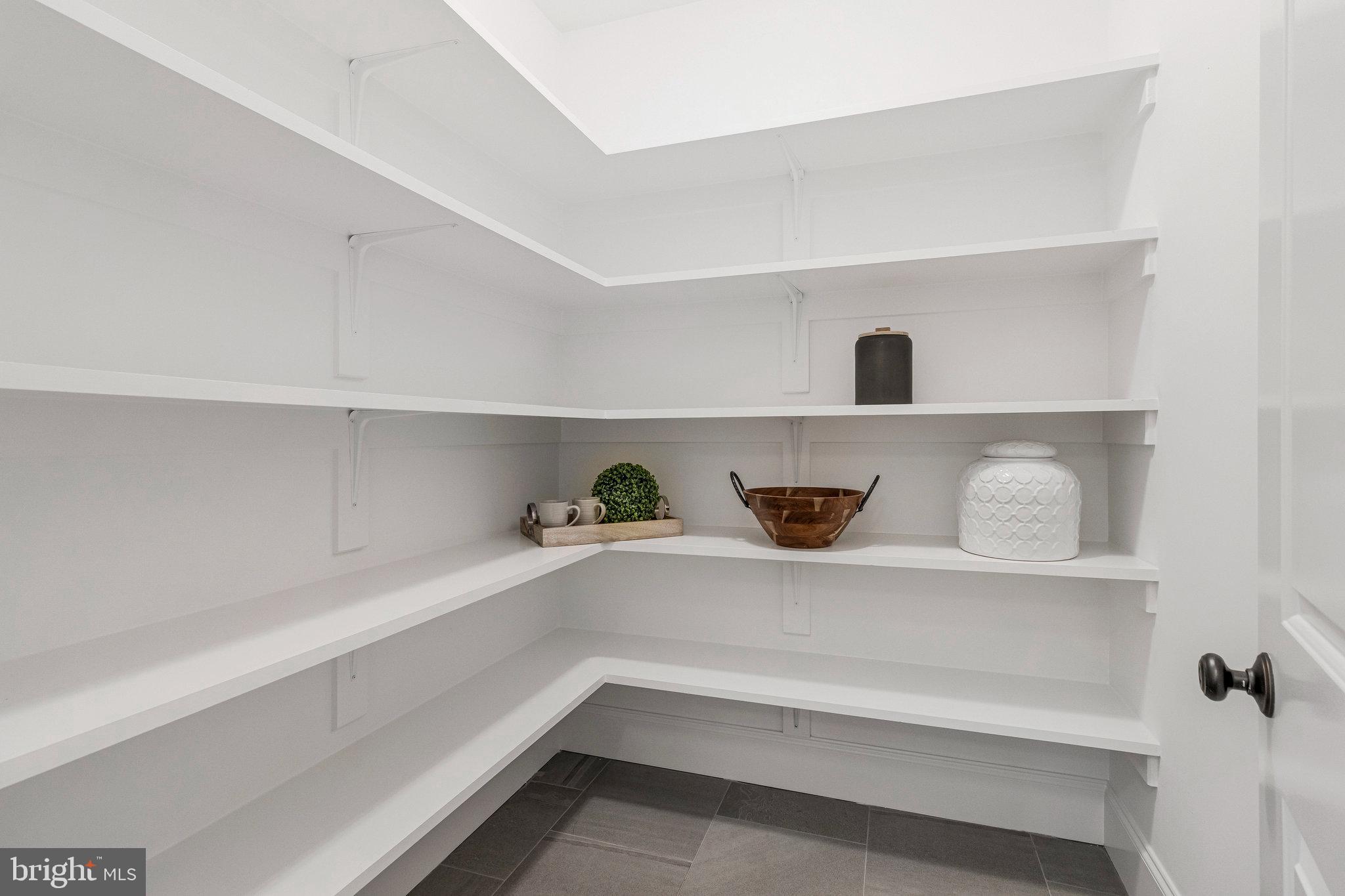 POPLAR HEIGHTS - Residential