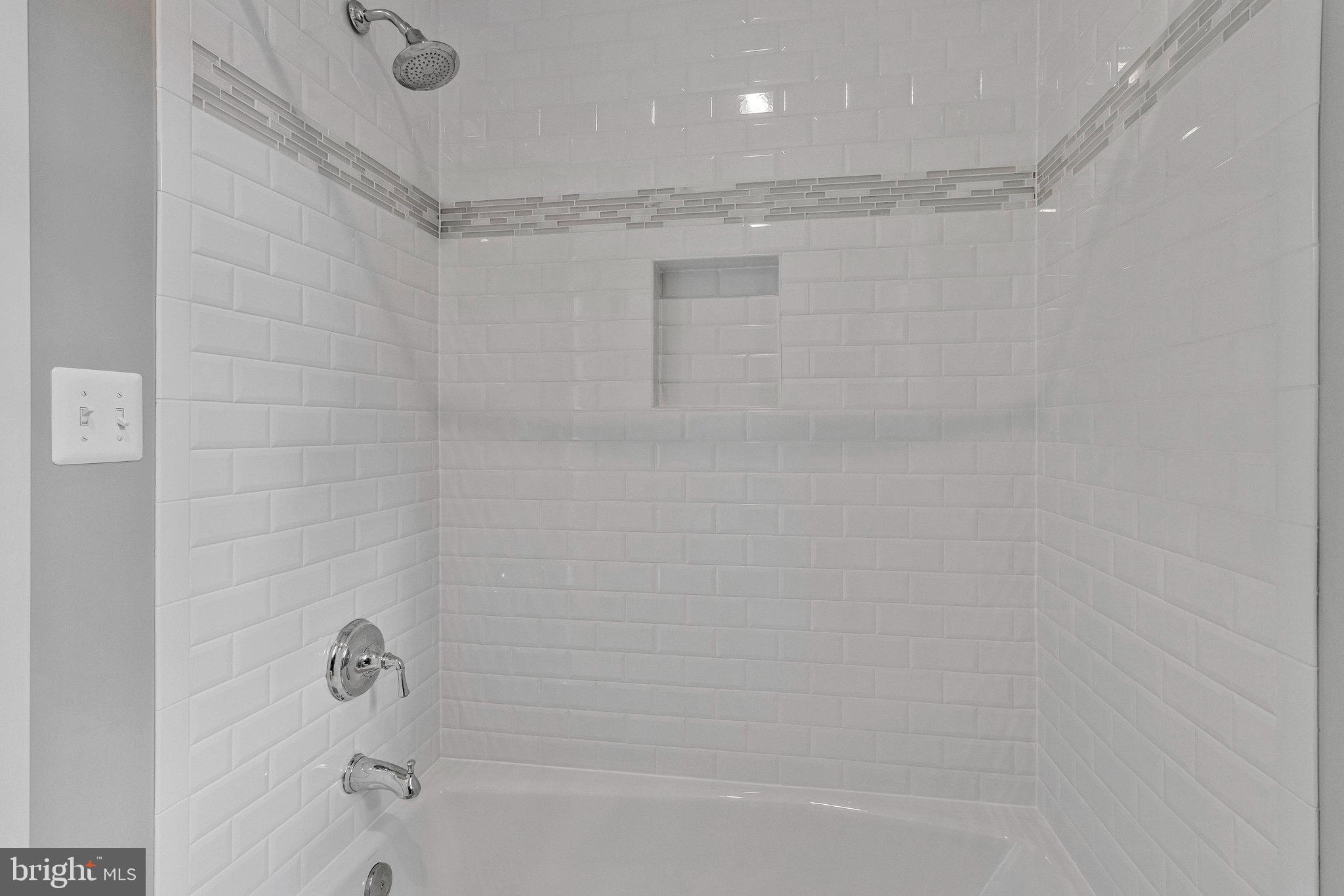 POPLAR HEIGHTS - Residential