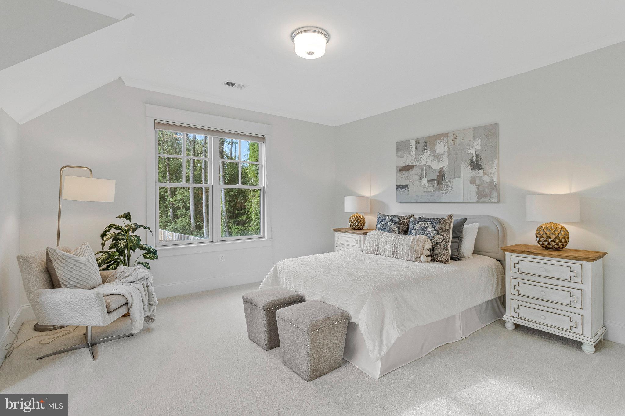 POPLAR HEIGHTS - Residential