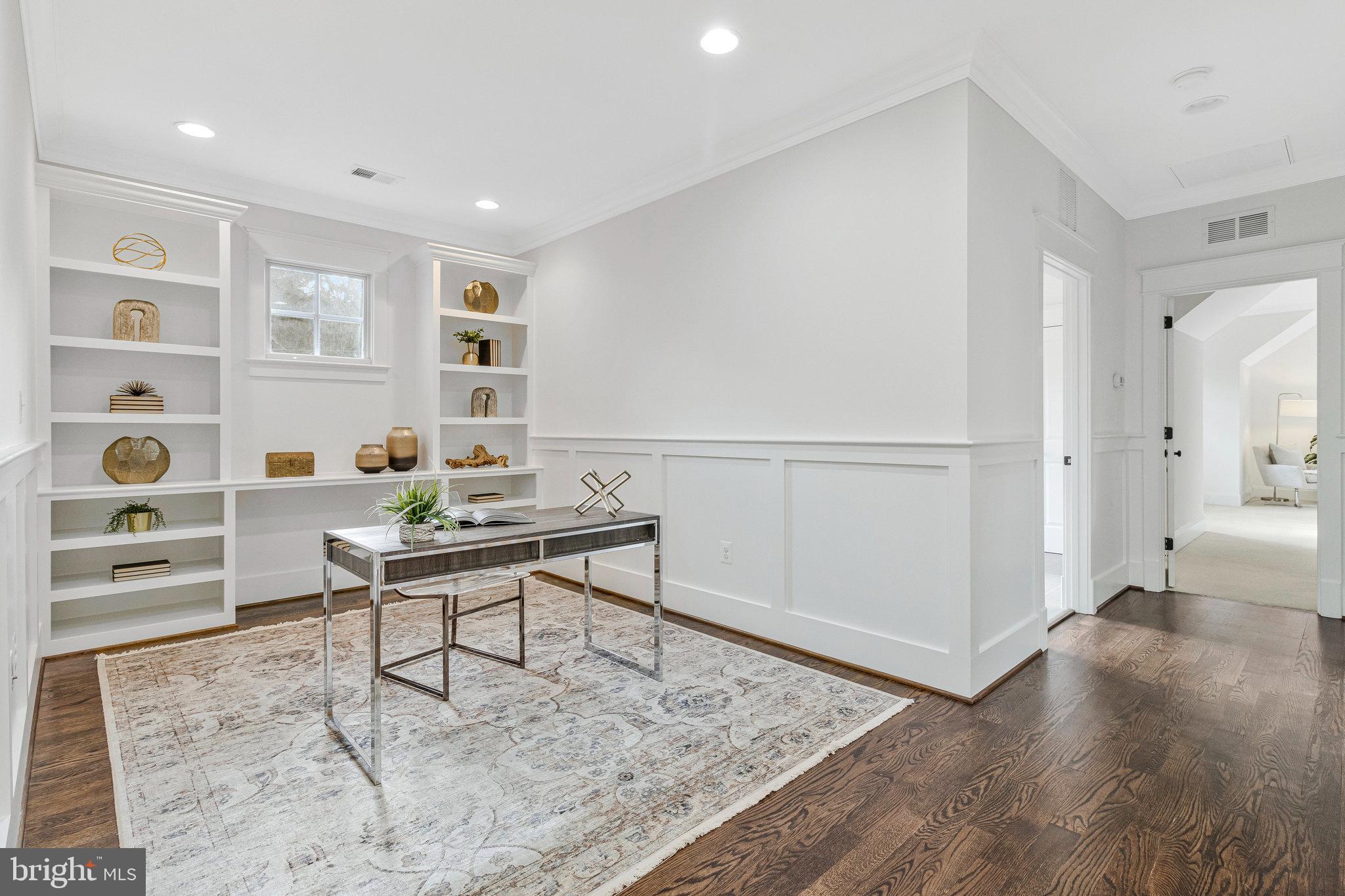 POPLAR HEIGHTS - Residential