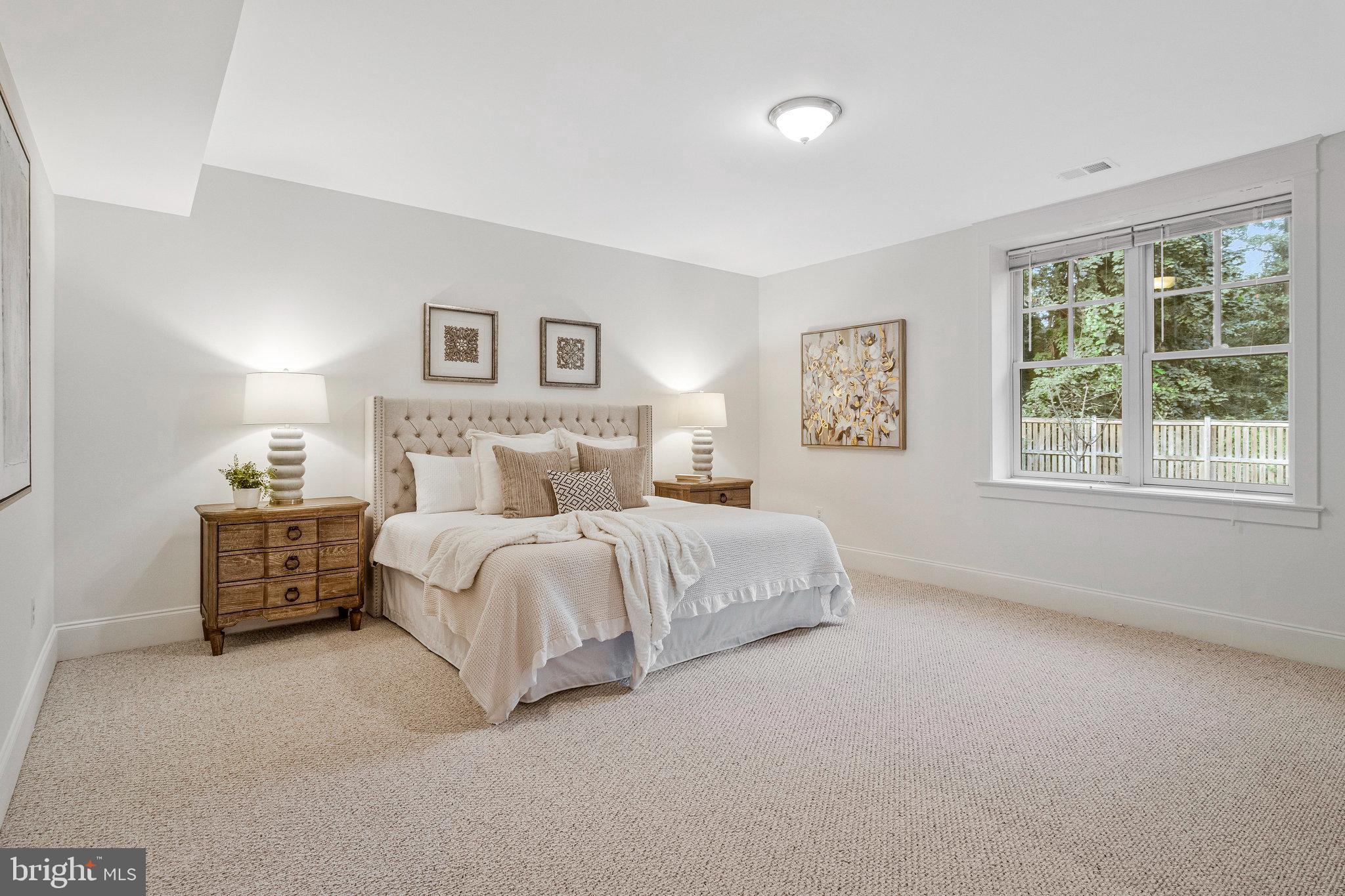 POPLAR HEIGHTS - Residential