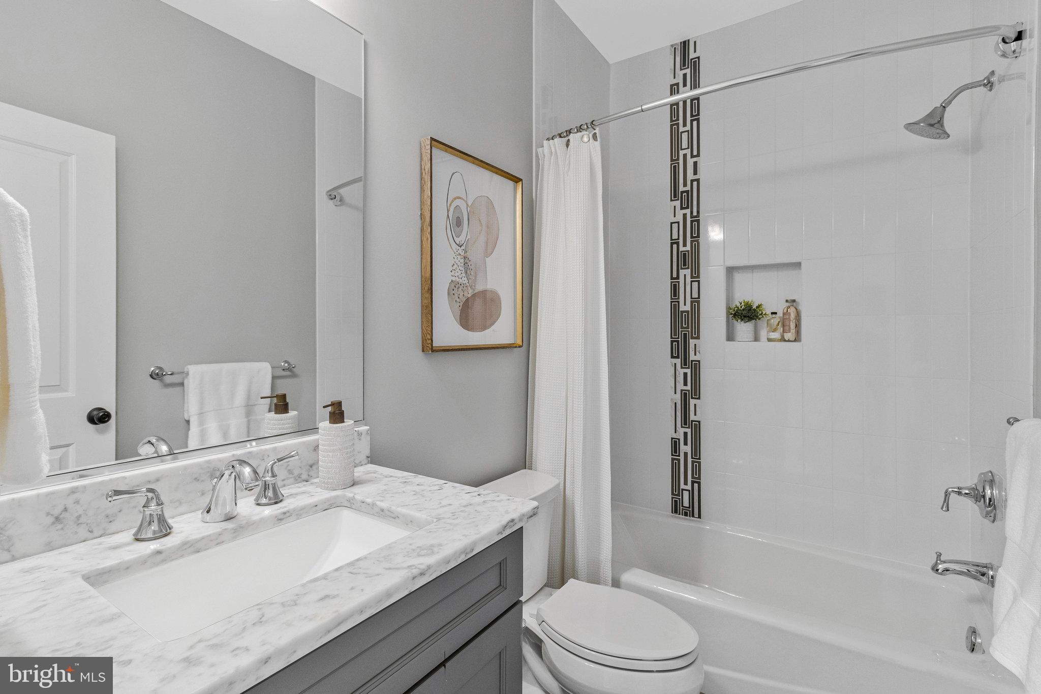 POPLAR HEIGHTS - Residential