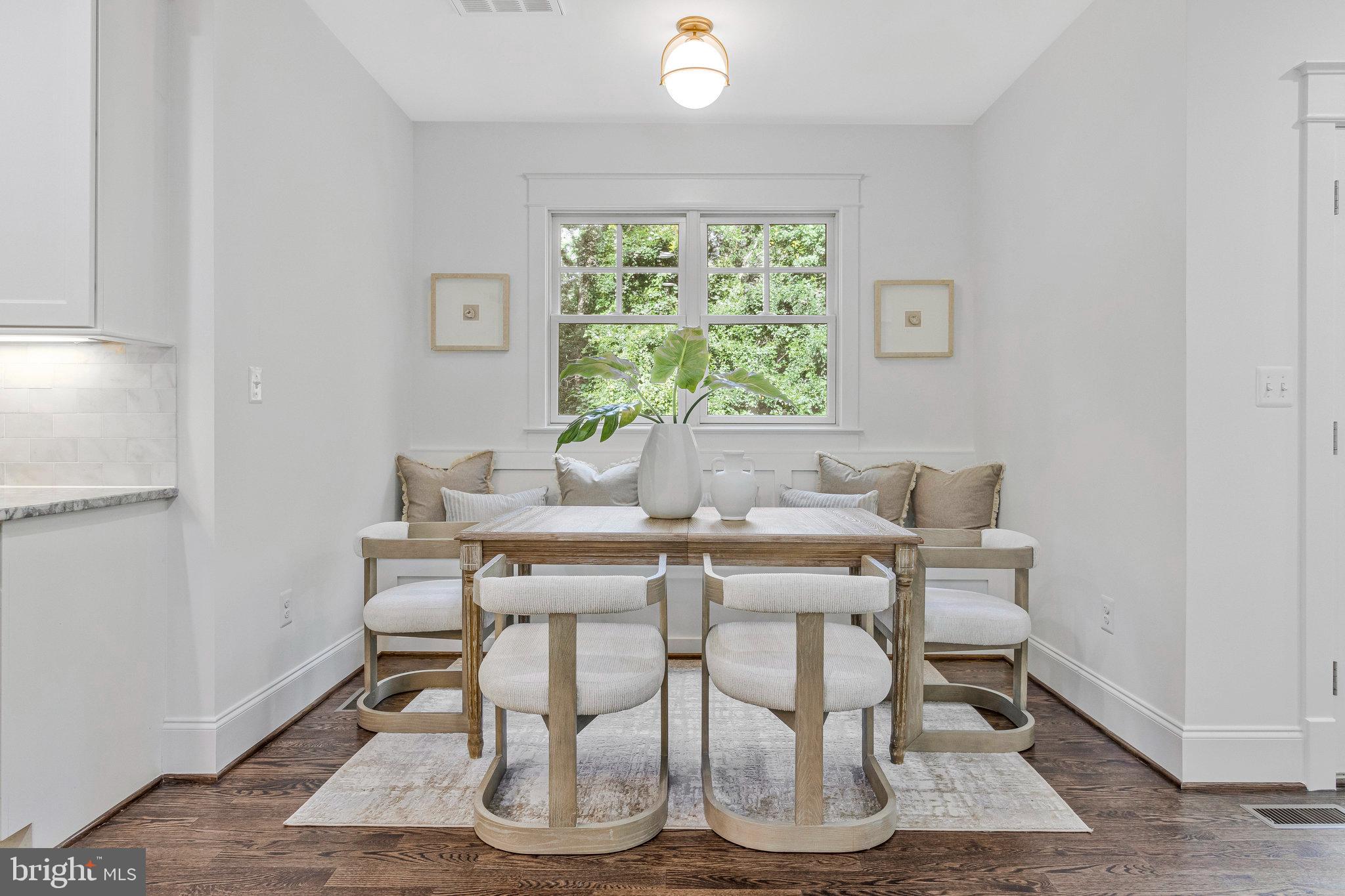 POPLAR HEIGHTS - Residential