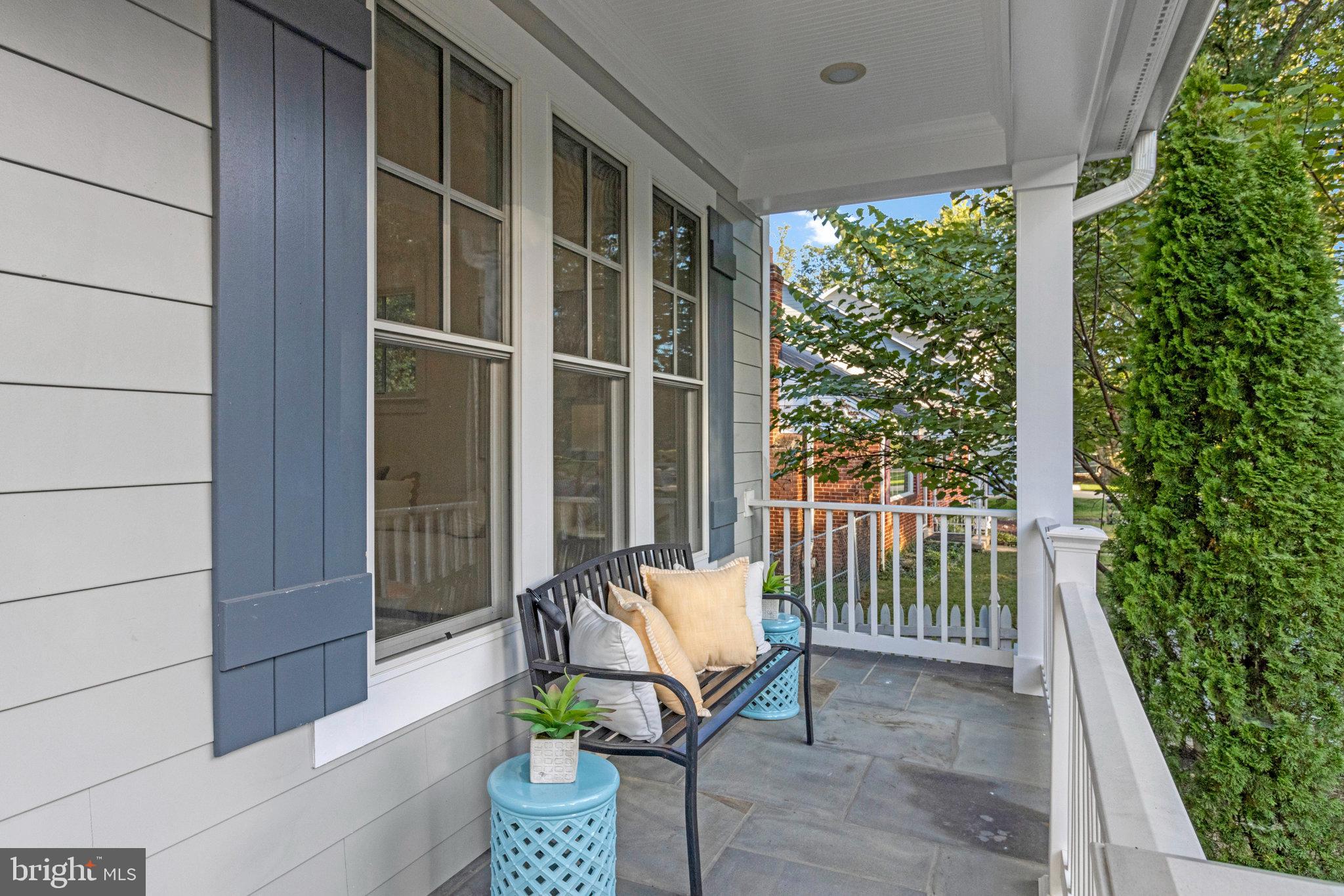 POPLAR HEIGHTS - Residential