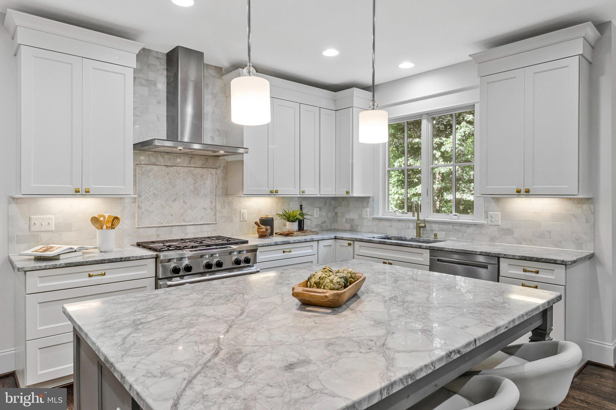 POPLAR HEIGHTS - Residential