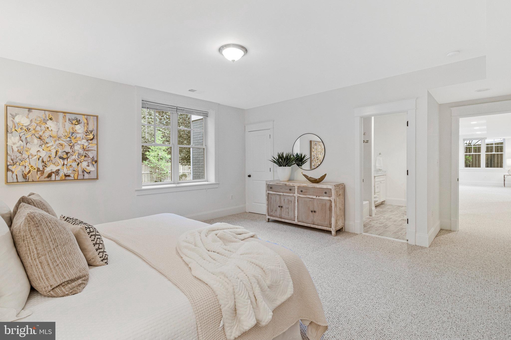 POPLAR HEIGHTS - Residential