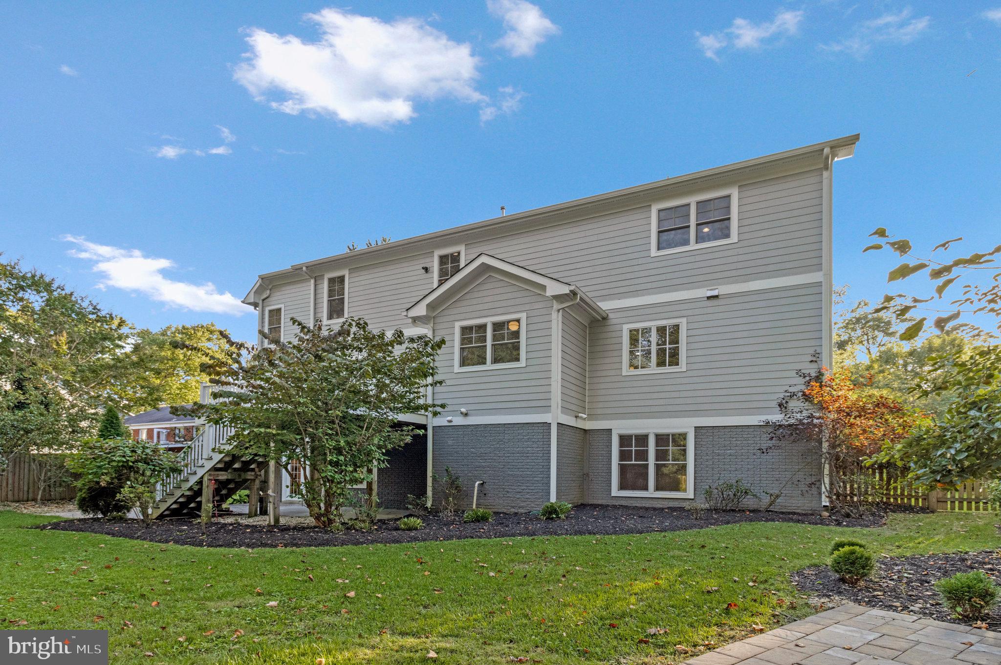 POPLAR HEIGHTS - Residential