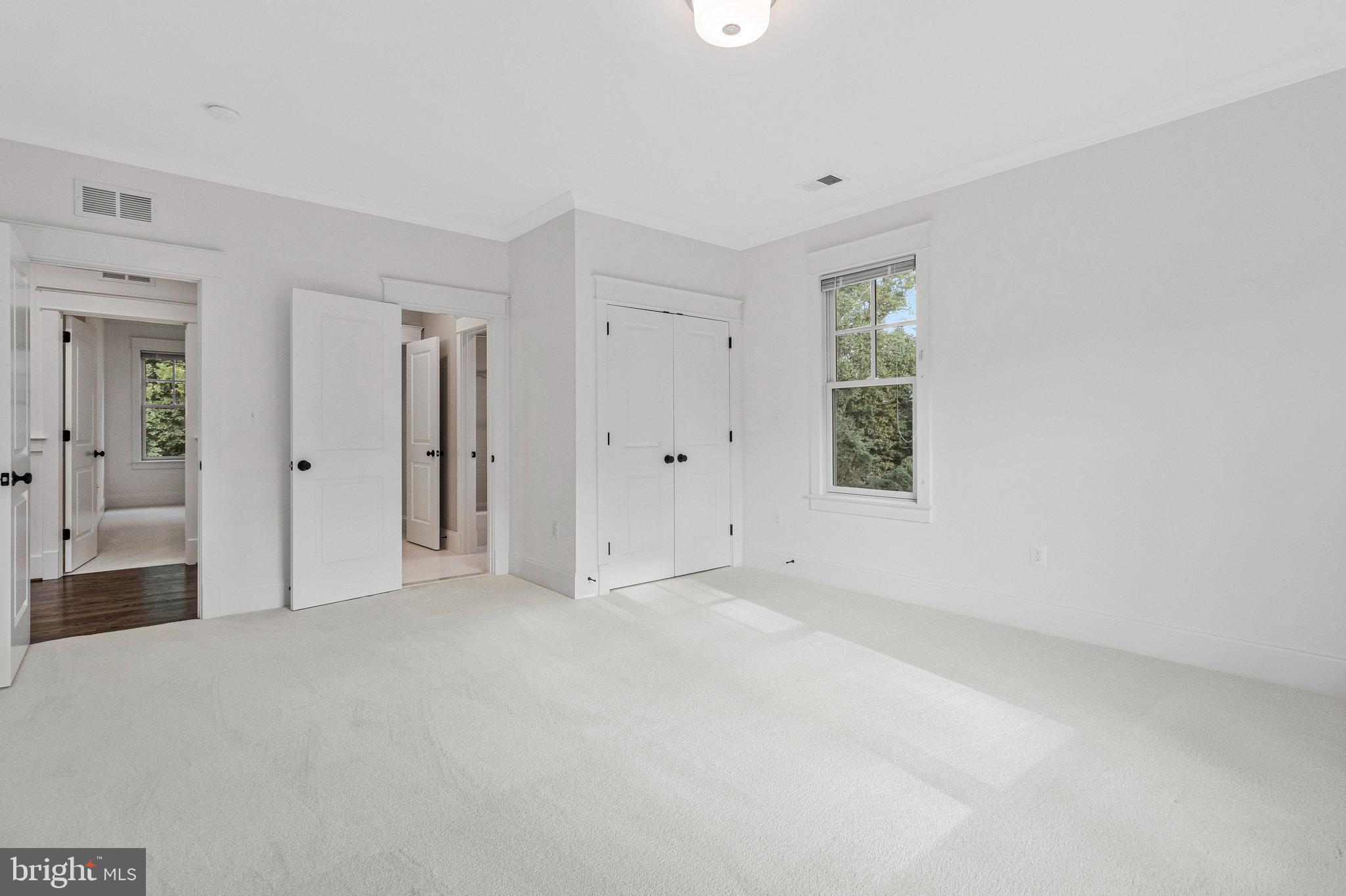 POPLAR HEIGHTS - Residential