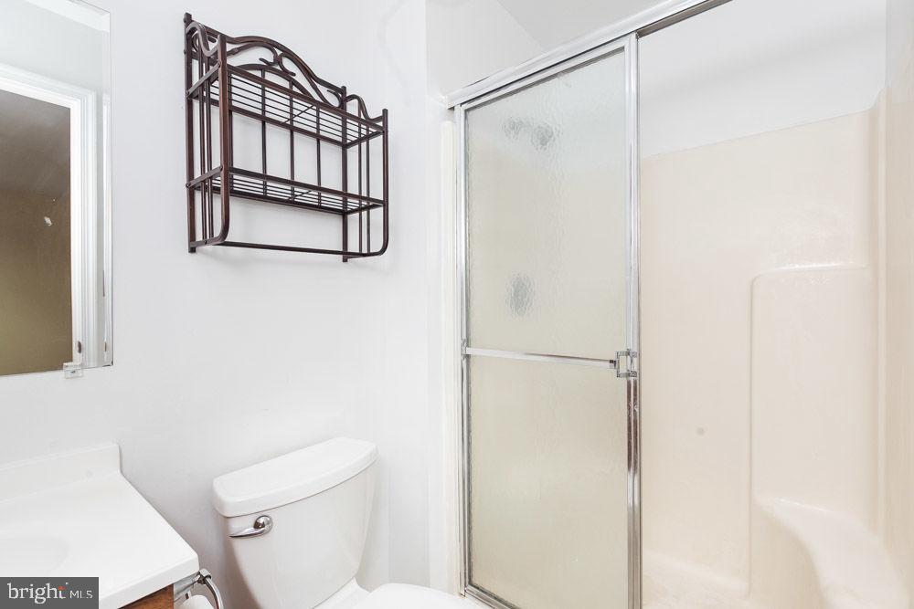 CROMWELL FOUNTAIN - Residential Lease