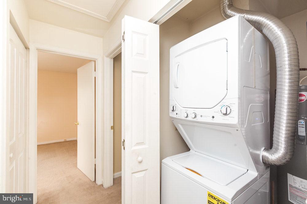 CROMWELL FOUNTAIN - Residential Lease