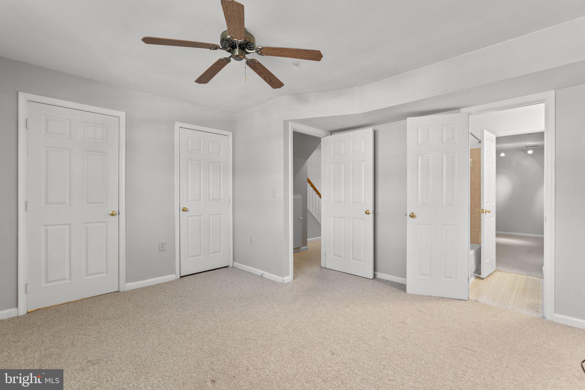 CROFTON VILLAGE - Residential