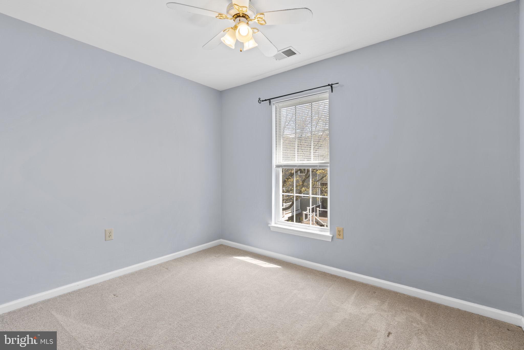 CROFTON VILLAGE - Residential