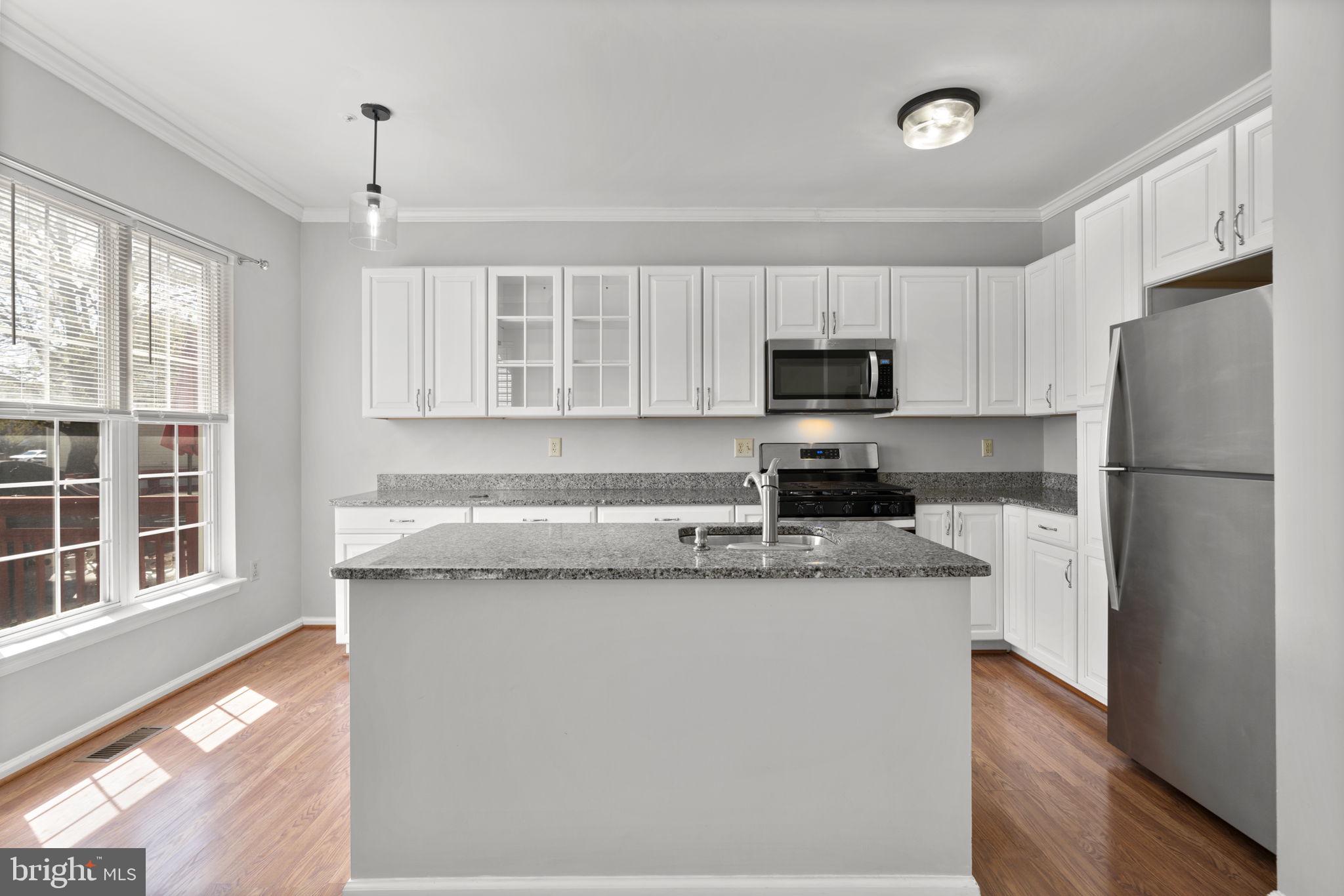 CROFTON VILLAGE - Residential