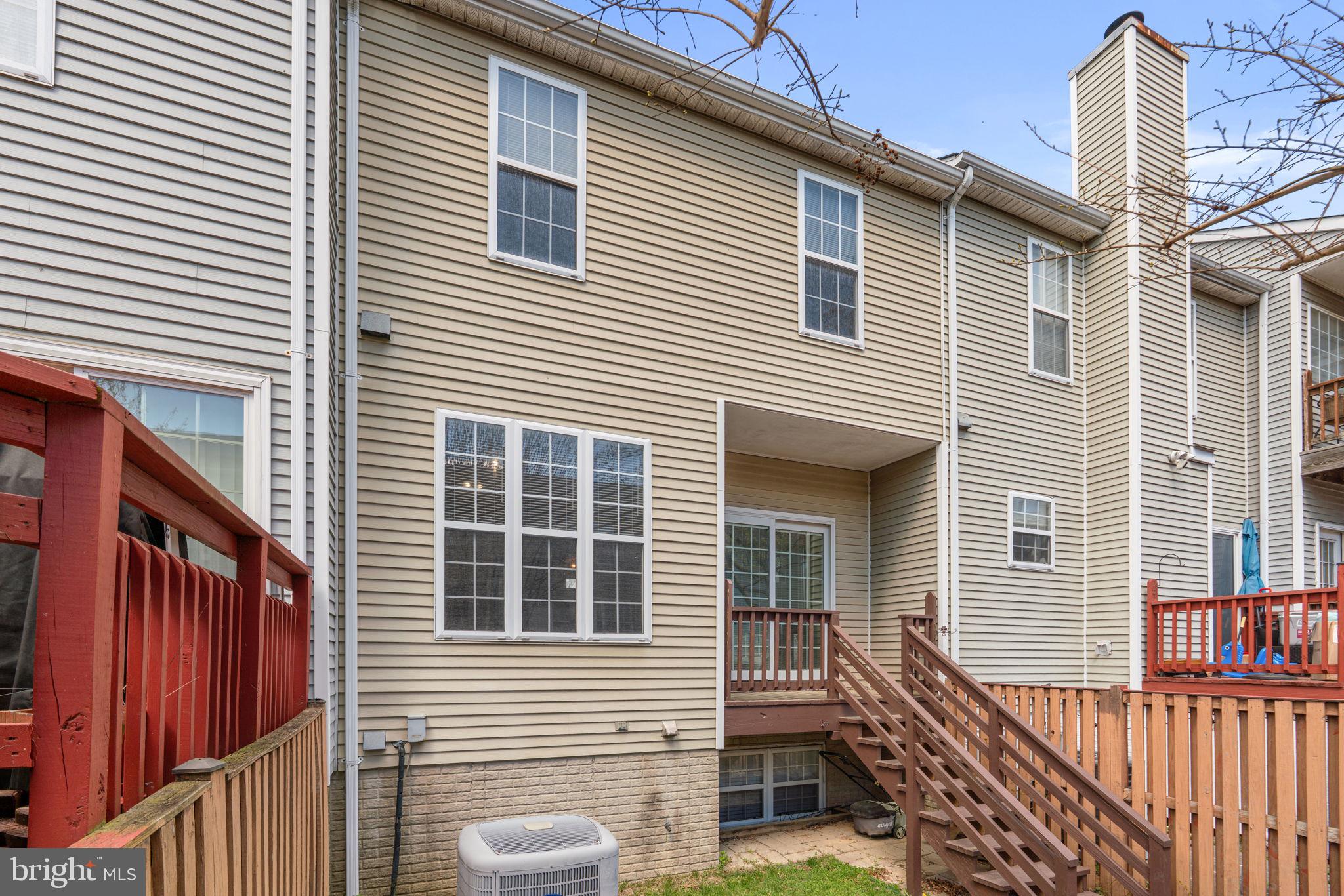 CROFTON VILLAGE - Residential